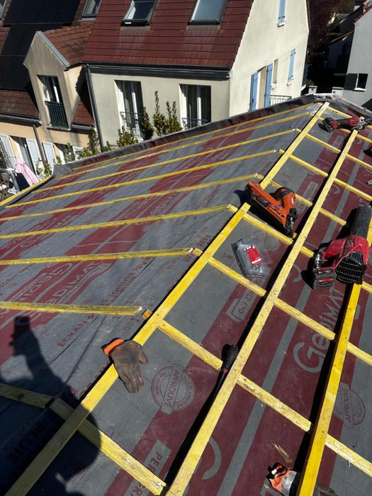Réalisation toiture 107 - La Toiture Traditionnelle dans les Yvelines (78)